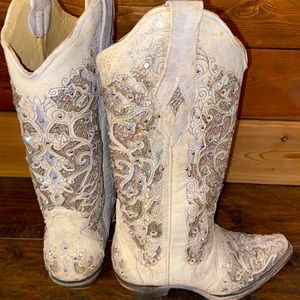 White/Cream Studded Cowboy Boots - Corral Brand